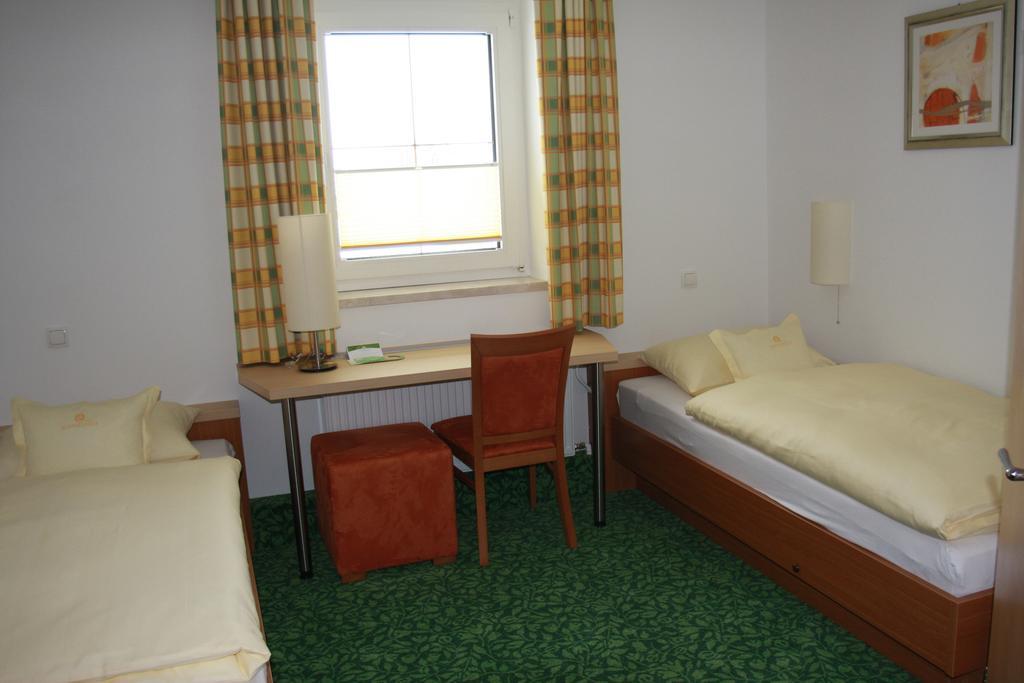 Hotel Sonnenhof Timelkam Екстериор снимка