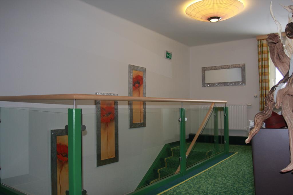Hotel Sonnenhof Timelkam Екстериор снимка